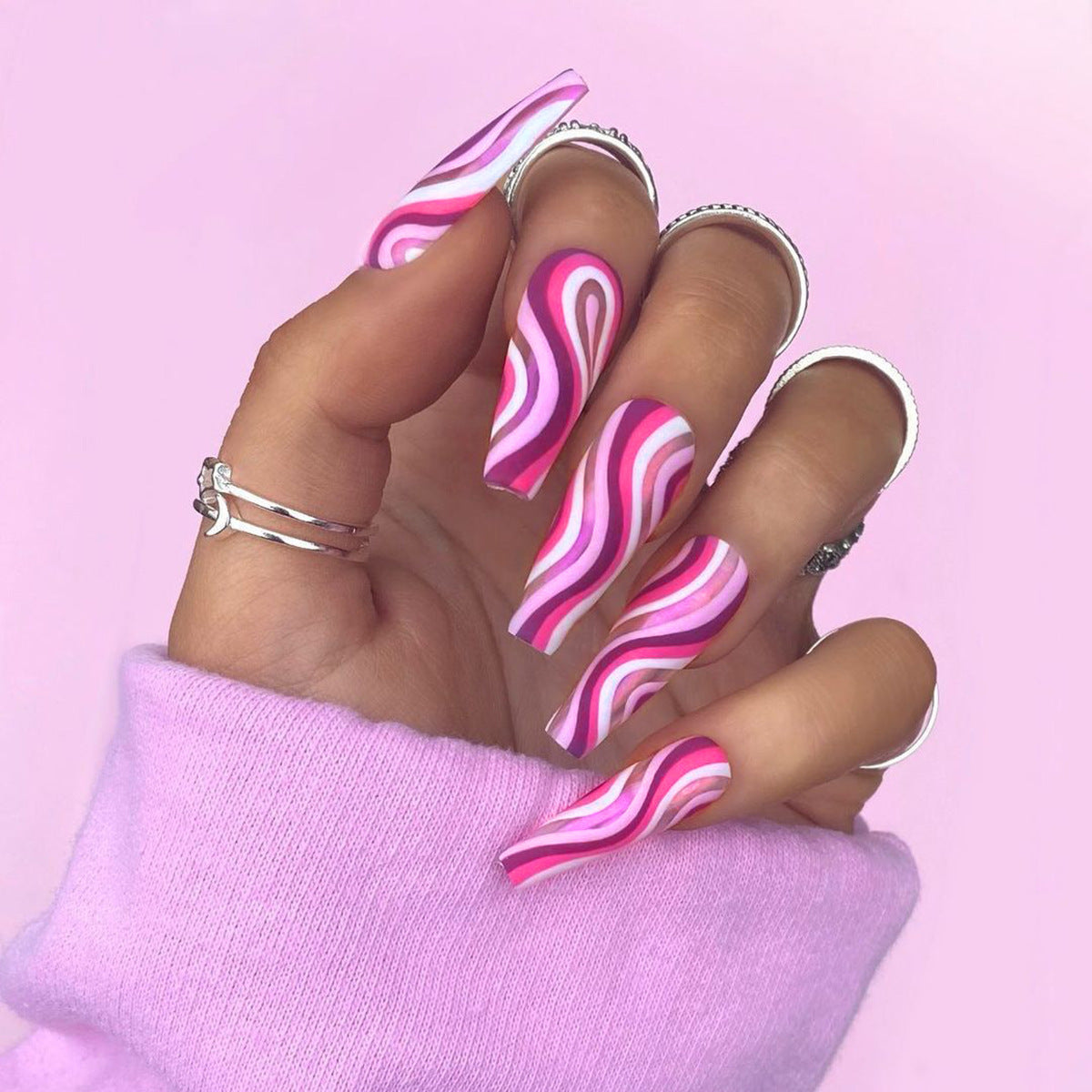 Press-on nails set
