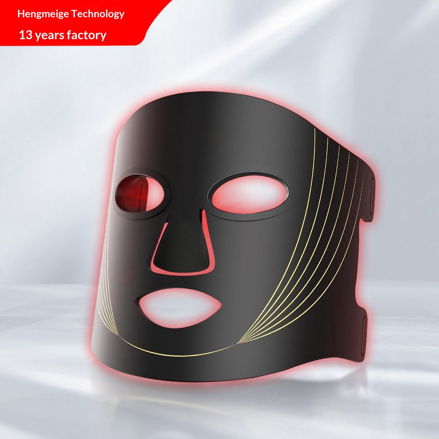 Silicone LED light therapy face mask